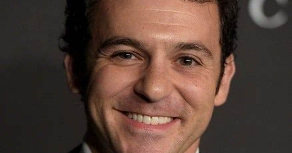 Fred Savage Net Worth, Age, Birthday, Wikipedia, Who, Nationality, Biography