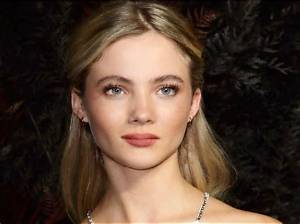 Freya Allan Biography: Height, Age, Net Worth, Boyfriend, Instagram, Wiki, Movies & Tv Shows