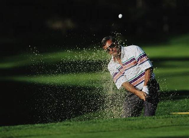 Fuzzy Zoeller Bio, Wiki, Age, Height, Net Worth, Wife, Family, Golfer
