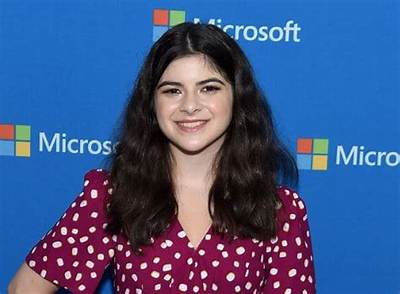 Gabrielle Pizzolo Bio, Wiki, Net Worth, Dating, Boyfriend, Age