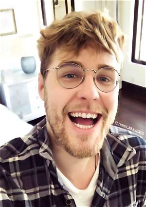 Garrett Watts Height, Age, Girlfriend, Biography, Wiki, Net Worth