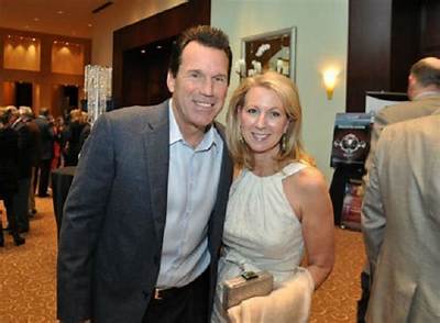 Gary Kubiak Bio, Age, Wife, Son, Salary, Net Worth, Broncos, Vikings, and Heart Attack