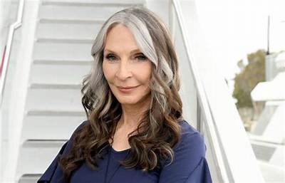 Gates Mcfadden Net Worth, Income, Salary, Earnings, Biography
