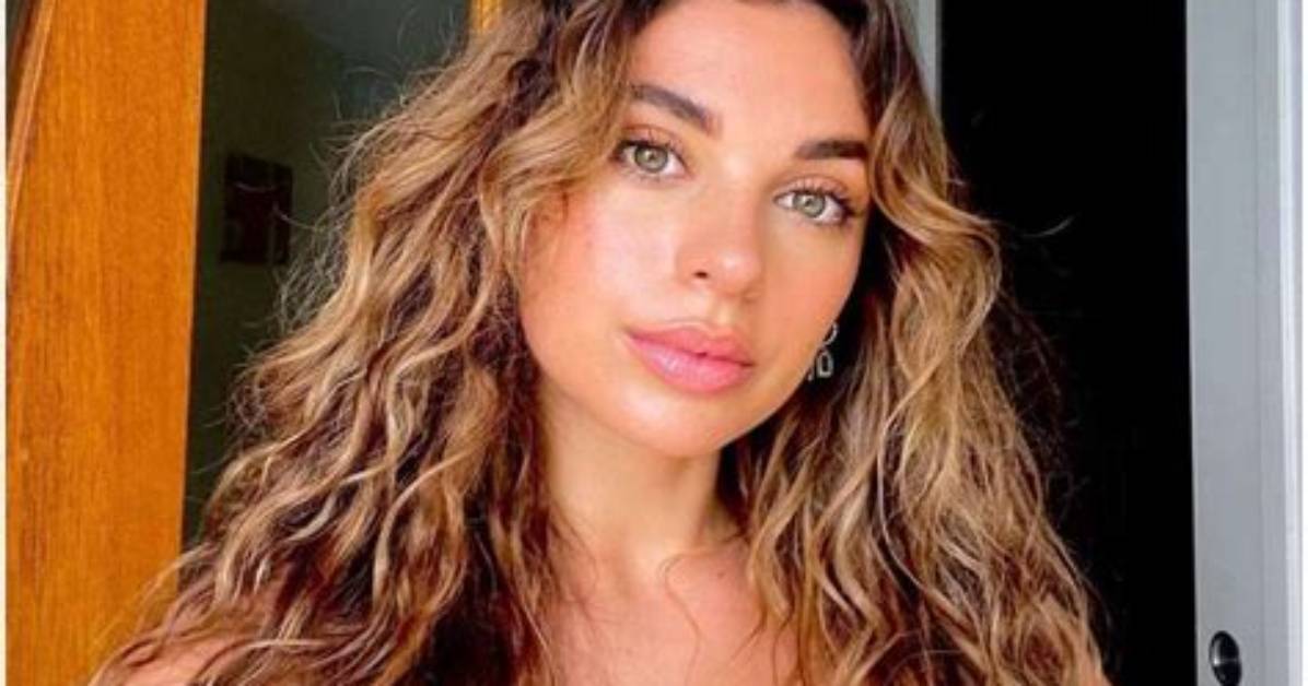 Georgia Hassarati Bio, Wiki, Age, Family, Boyfriend, Model and Net Worth