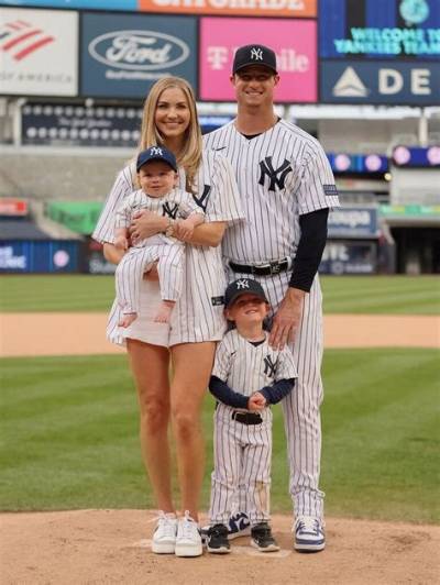 Gerrit Cole Wife (Amy Crawford), Salary, Height, Weight, Girlfriend
