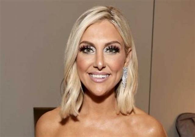 Gina Kirschenheiter Bio, Age, Family, Husband, Divorce, Rhoc, Net Worth