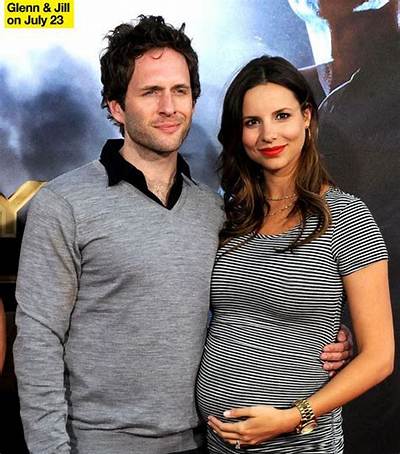 Glenn Howerton and His Wife Jill Latiano Howerton Started as Friends to Best Friends and Now Are Happily Married Couple