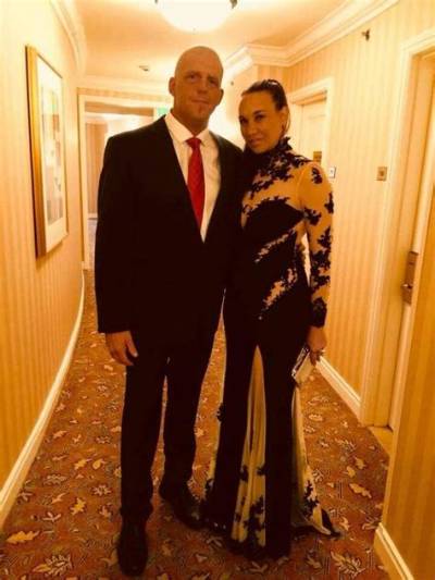Goldust: Wife, Net Worth, Tattoos, Smoking & Body Facts