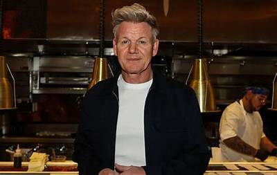 Gordon Ramsay Height, Weight, Net Worth, Age, Birthday, Wikipedia, Who, Nationality, Biography