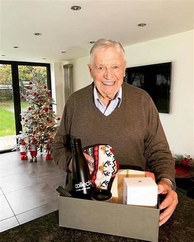 Grandad Joe Height, Weight, Net Worth, Age, Birthday, Wikipedia, Who, Nationality, Biography