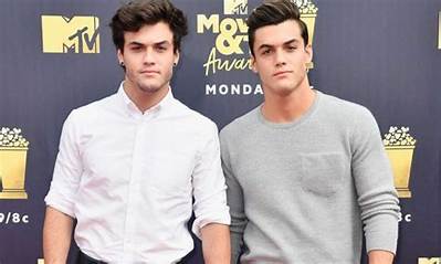 Grayson Dolan Bio: Age, Siblings, Net Worth & Pictures
