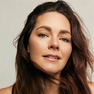 Hannah Barefoot Wikipedia, Biography, Age, Height, Husband, Family, Instagram