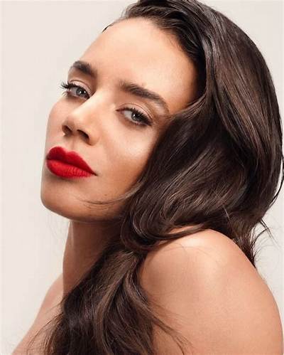 Hannah John-Kamen Father: Who Is Johnny John-Kamen?