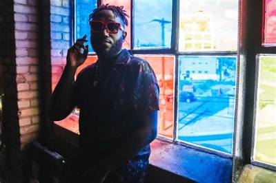 Hannibal Buress on Making Rap Music as Alter Ego Eshu Tune: ‘I’m Excited to Keep Progressing’