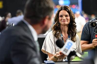Heather Dinich Wikipedia: Everything to Know About the Journalist