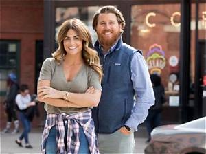 Hgtv: Windy City Alison Victoria Husband Luke Harding Age Difference, Is the Couple Still Married?