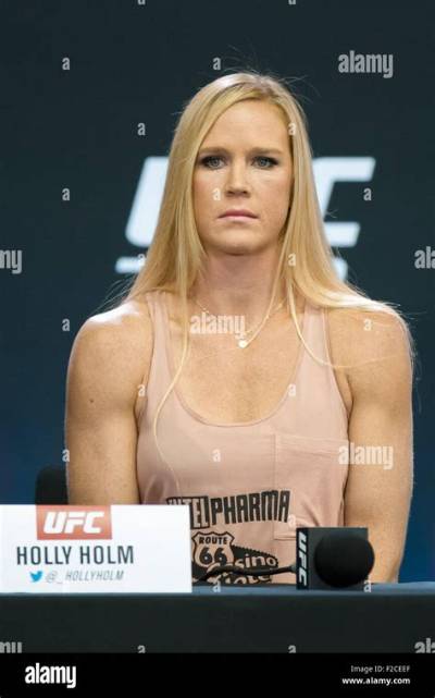 Holly Holm Religion: Is the Ufc Player Christian? Family and Ethnicity