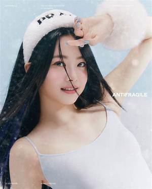 Hong Eun-Chae (Le Sserafim) Ideal Type, Profile, Age, Net Worth