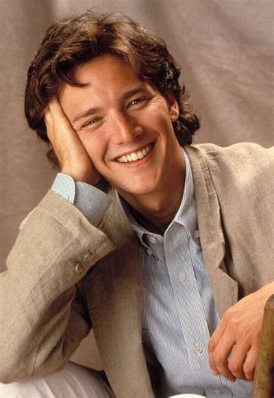How Did Andrew Mccarthy Get into Acting? Is Sam Mccarthy Related to Andrew Mccarthy?