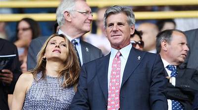 How Did John Berylson Make His Money? What Does John Berylson Own?