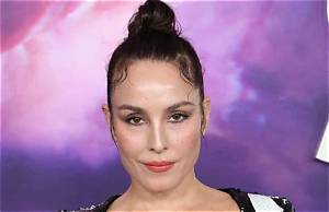 How Does Noomi Rapace Pronounce Her Name? Does Noomi Rapace Speak English?