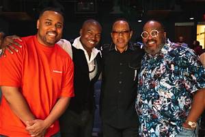 How Many Siblings Does Marvin Sapp Have? Details to Know About the American Singer