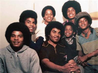 How Many Siblings Does Randy Jackson Have? Parents, Wife and Kids