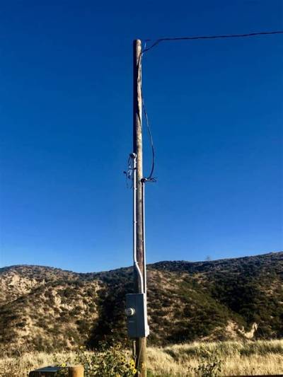 How Much Is a Power Pole for a Mobile Home