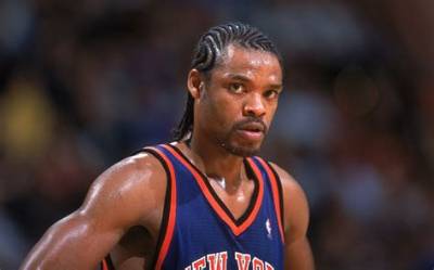 How Much Is Latrell Sprewell’s Net Worth? Endorsements & Salary Details