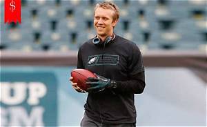 How Much Is Nick Foles Salary? How Much Are the Chicago Bears Paying Nick Foles?