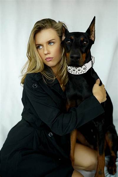 How Much Money Does Becca Gardner Make? Latest Becca Gardner Net Worth Income Salary