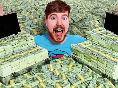 How Much Money Does Doug Llewelyn Make? Latest Doug Llewelyn Net Worth Income Salary