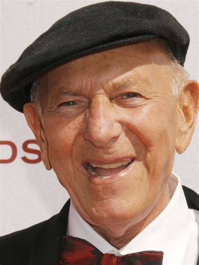 How Much Money Does Jack Klugman Make? Latest Jack Klugman Net Worth Income Salary