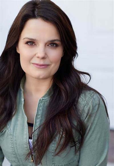 How Much Money Does Kimberly J. Brown Make? Latest Kimberly J. Brown Net Worth Income Salary