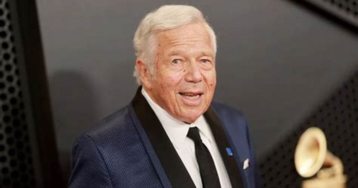 How Much Money Does Robert Crawford Make? Latest Robert Crawford Net Worth Income Salary