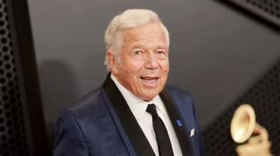 How Much Money Does Robert Crawford Make? Latest Robert Crawford Net Worth Income Salary