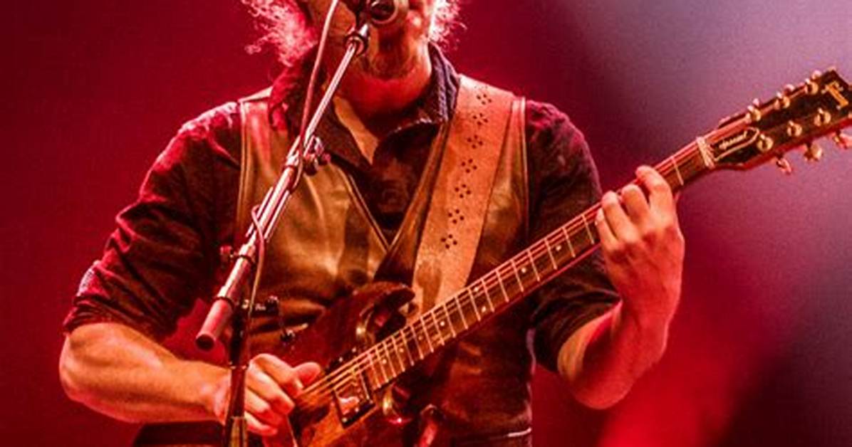 How Much Money Does Tal Bachman Make? Latest Tal Bachman Net Worth Income Salary