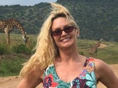 How Old Is Cindy Barker? Learn Everything David Coverdale’s Wife