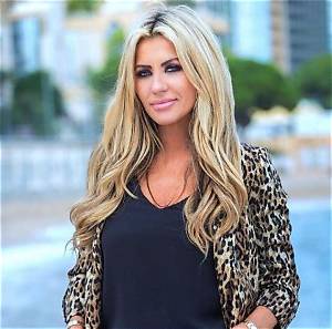 How Old Is Dawn Ward? Wiki, Bio, Height, Weight, Measurements, Husband, Kids, Net Worth, Facts