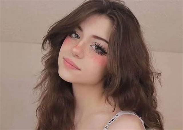 How Old Is Hannah Owo on Onlyfans? Was Her Pictures Exposed