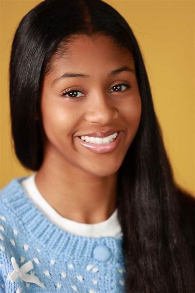 How Old Is Jaxon Rose Moore? Everything to Know About the Young Actress