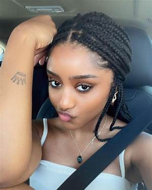 How Old Is Josephine Lawrence? Everything to Know About the Actress