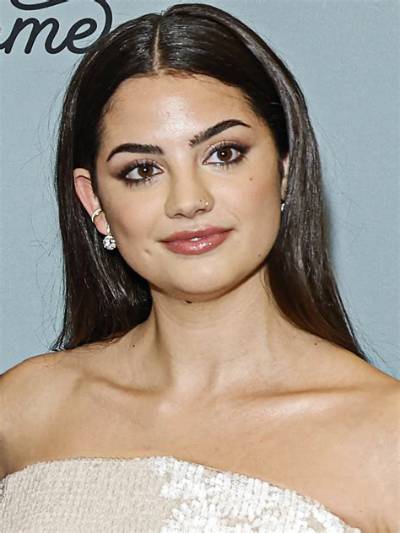 How Old Is Sadie Laflamme-Snow? Age, Height, Weight, Instagram and Bio