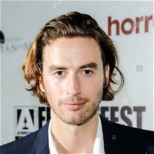 How Old Is Timothy Renouf? Age, Wikipedia – Girlfriend Net Worth & Instagram