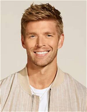 How Old & Tall Kyle Christie Age, Height & Weight? Net Worth, Girlfriend Now