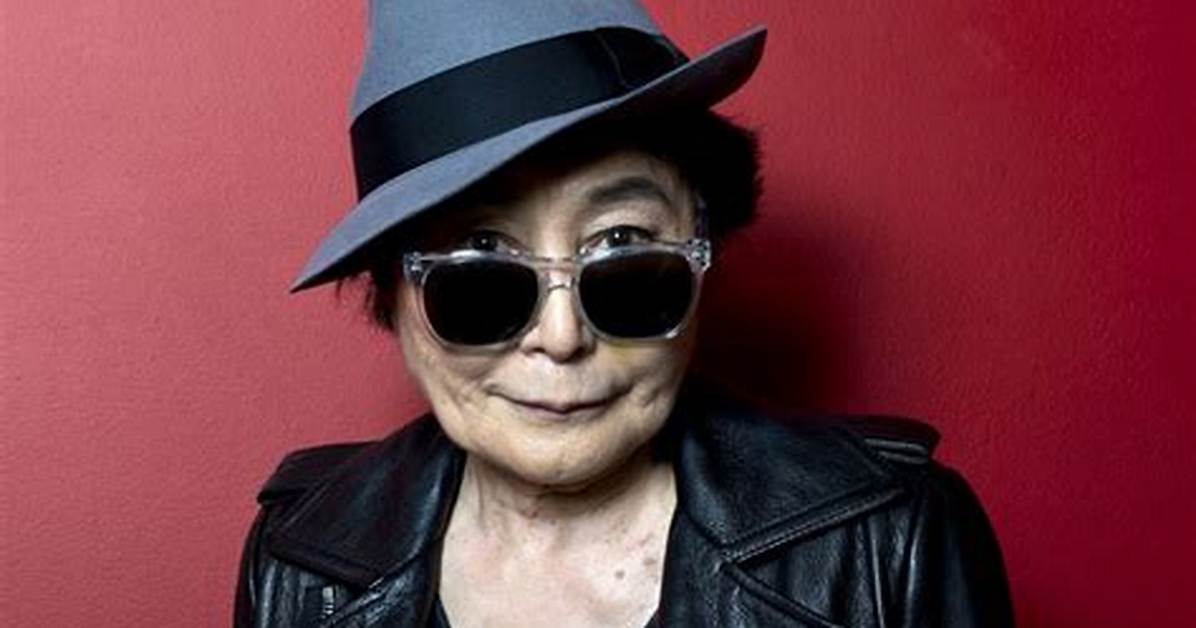 How Old Was Yoko Ono When She Met John Lennon? How Long Were John Lennon and Yoko Ono Together?
