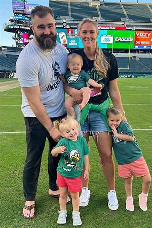 How Tall Is Kylie Kelce, Travis Kelce’s Wife | Couple’s Baby & More