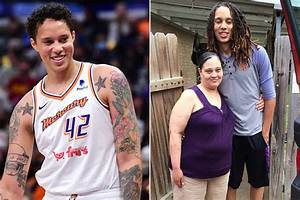 How Tall Is Raymond Griner? All About Brittney Griner Father, Parents & Family