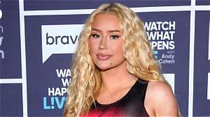 Iggy Azalea Has Not Denied Having Bbl, Only Butt Implants!