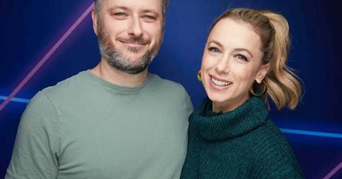Inside Iliza Shlesinger’s Life with Husband and How Much She Is Worth Now